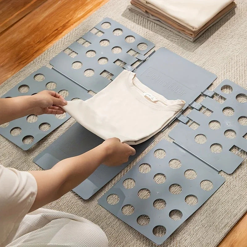 👕 Plastic Clothes Folding Board